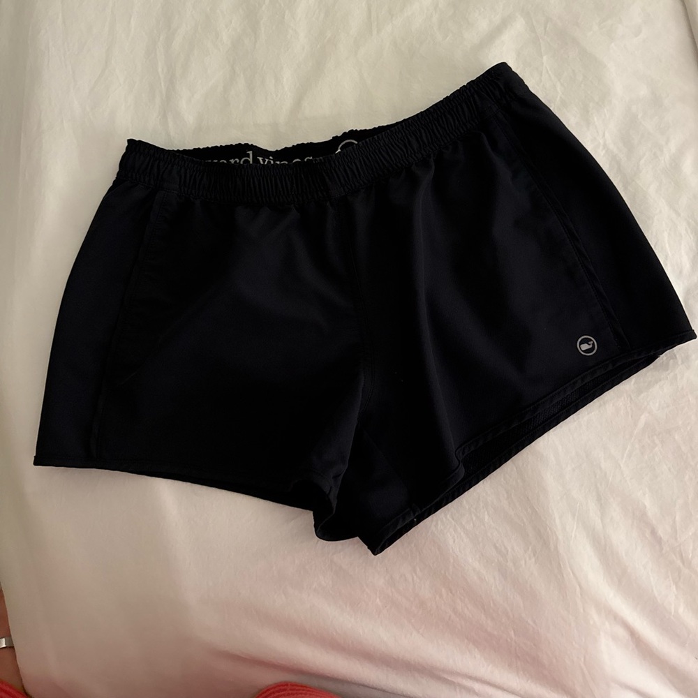 Women’s Vineyard Vines Performance Shorts